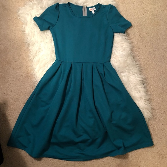 LuLaRoe Dresses & Skirts - LuLaRoe Amelia